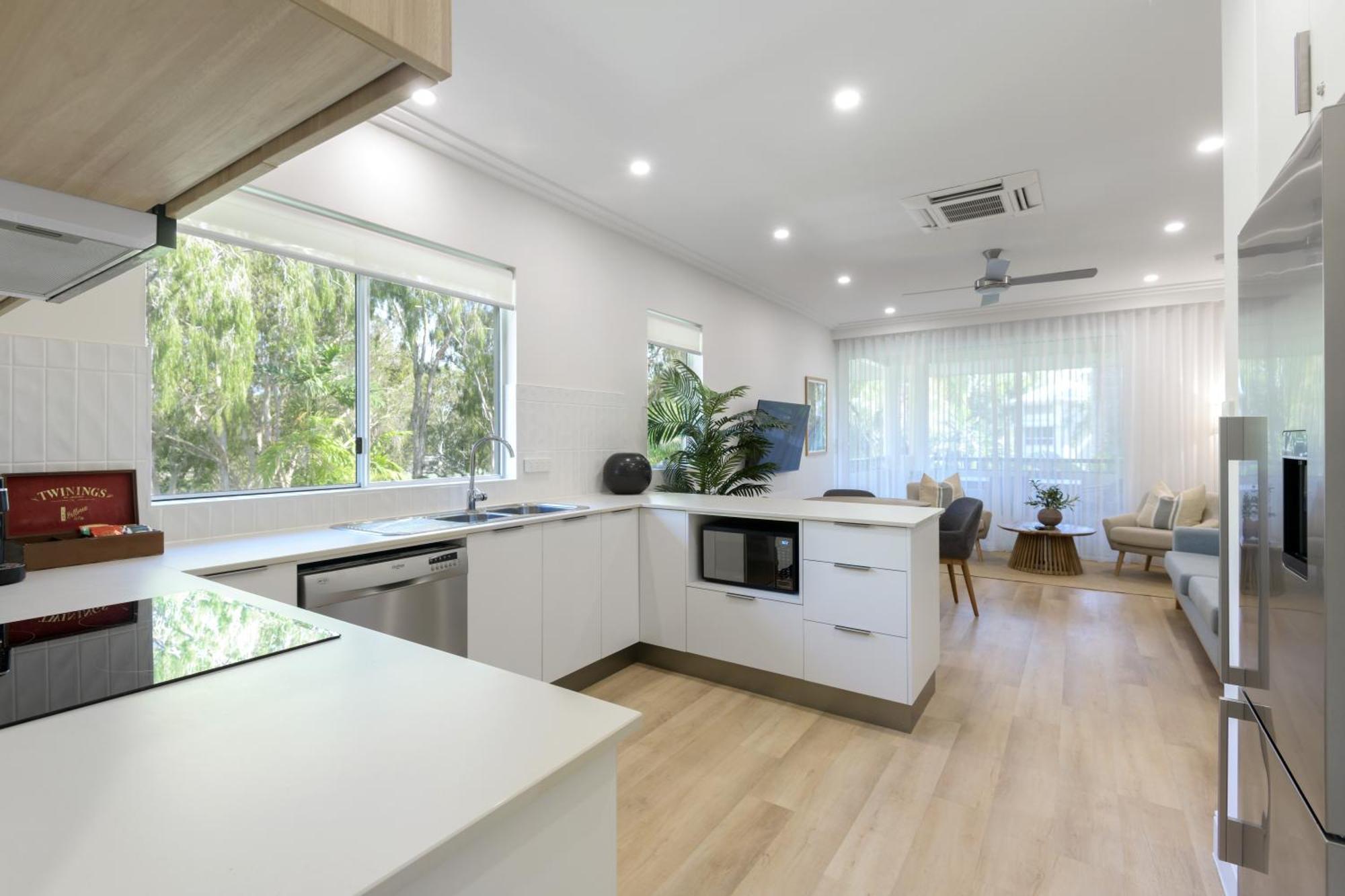 Mandalay Luxury Beachfront Apartments Port Douglas Ngoại thất bức ảnh